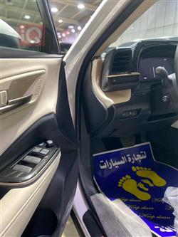 تۆیۆتا کراون